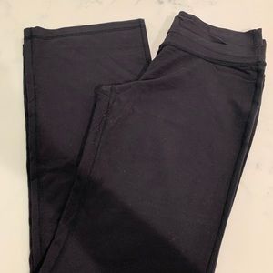 Lululemon straight leg mid rise yoga pants